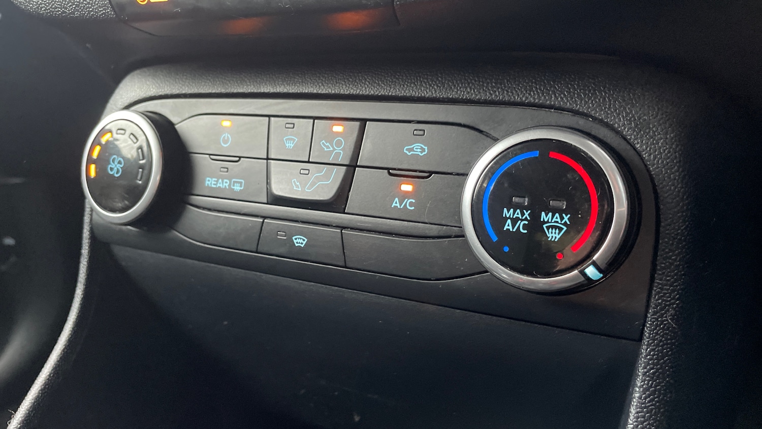 Used Ford Fiesta 2020 for sale - 76164868: Photo 21