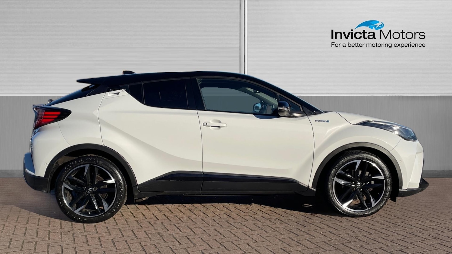 Used Toyota C-HR 2021 for sale - 77089721: Photo 2