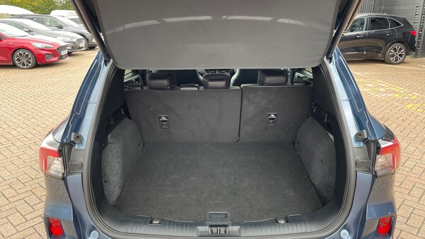Used Ford Kuga 2022 for sale - 76257930: Photo 15