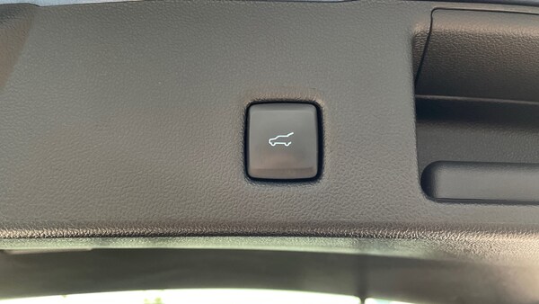 Used Ford Kuga 2022 for sale - 76257930: Photo 23