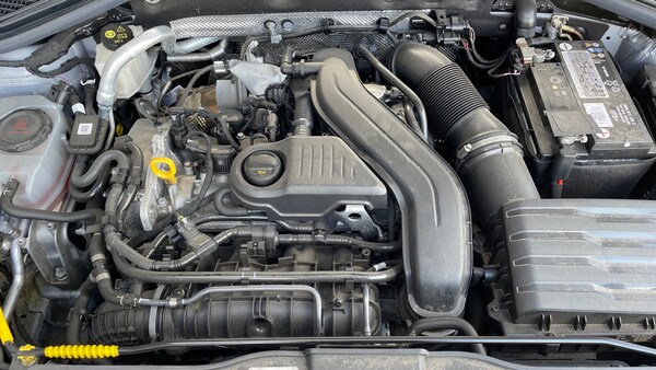 Used Volkswagen T-Roc 2023 for sale - 76030216: Photo 16