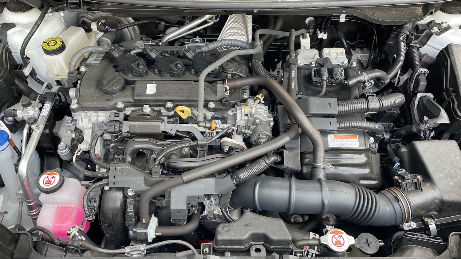 Used Toyota Yaris Cross 2023 for sale - 76618472: Photo 16