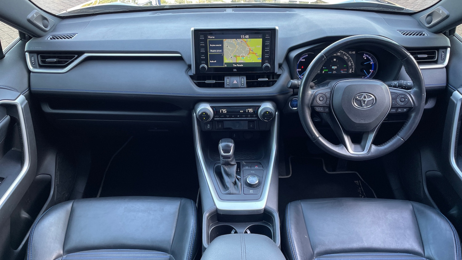 Used Toyota RAV4 2021 for sale - 76010626: Photo 11