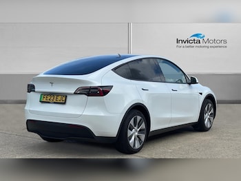 Used Tesla Model Y 2023 for sale - 75173239: Photo