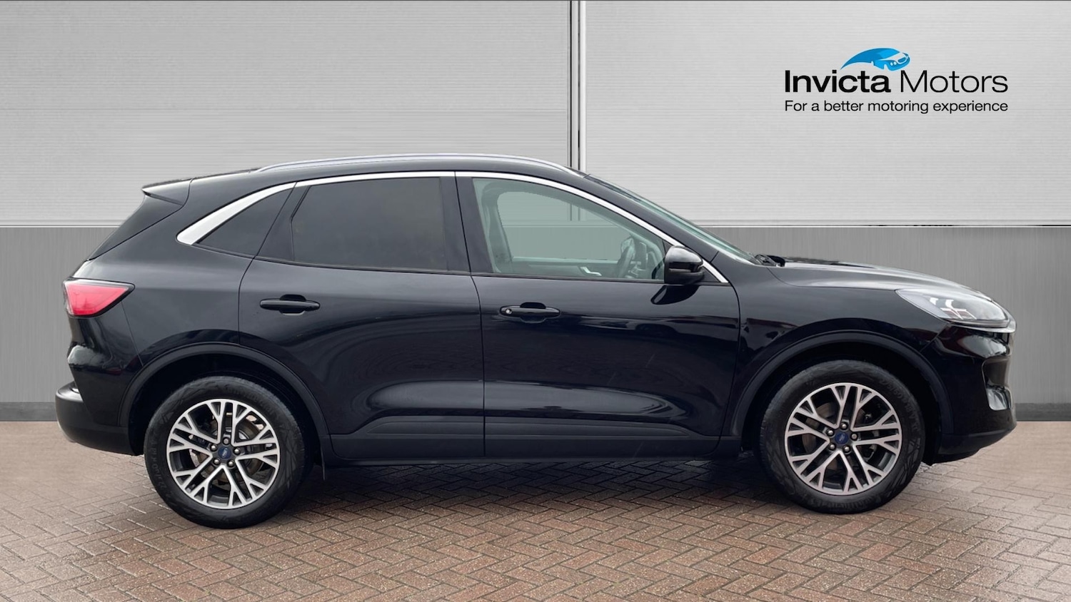 Used Ford Kuga 2022 for sale - 76627613: Photo 2