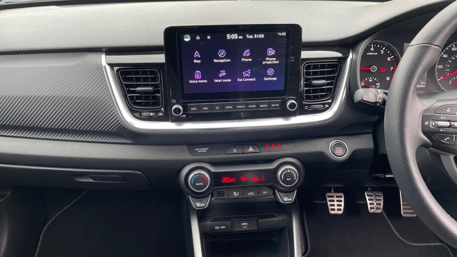 Used Kia Stonic 2023 for sale - 78098073: Photo 12