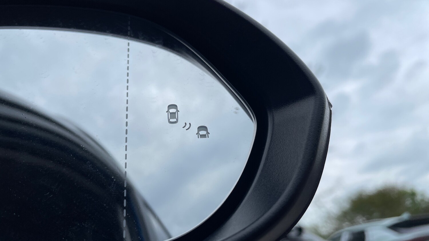 Used Kia Stonic 2023 for sale - 78098073: Photo 24