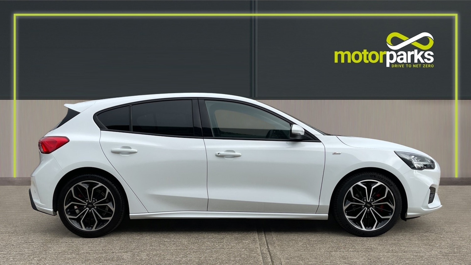 Used Ford Focus 2021 for sale - 78098075: Photo 2