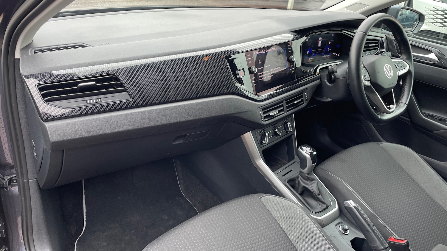 Used Volkswagen Polo 2024 for sale - 77465894: Photo 10