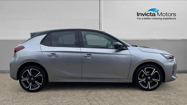 Used Vauxhall Corsa 2022 for sale - 76134405: Photo 2