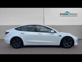 Used Tesla Model 3 2021 for sale - 74171524: Photo