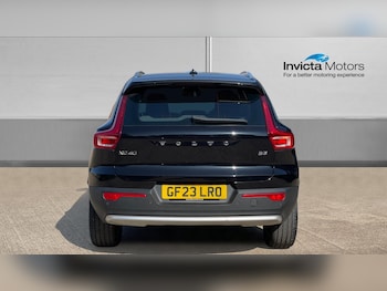 Used Volvo XC40 2023 for sale - 74943495: Photo