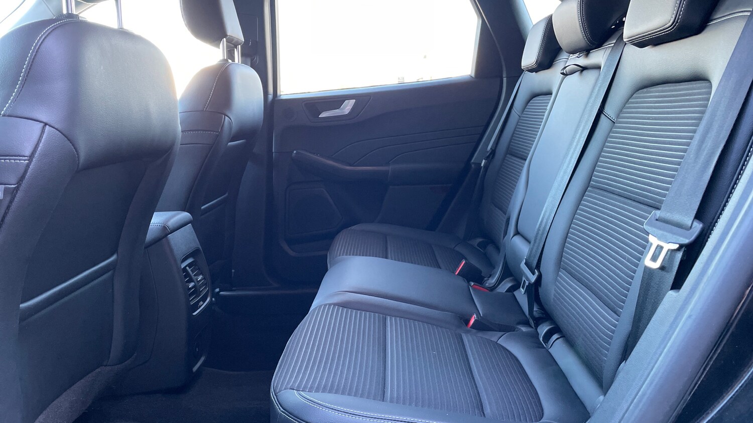 Used Ford Kuga 2023 for sale - 76655790: Photo 14