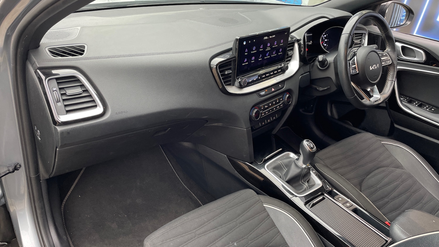 Used Kia XCeed 2023 for sale - 77329008: Photo 10