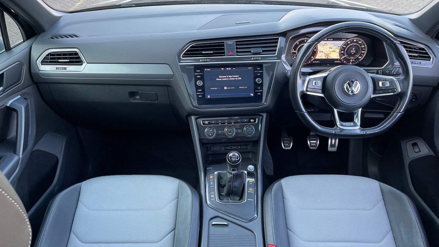 Used Volkswagen Tiguan 2018 for sale - 77968547: Photo 11