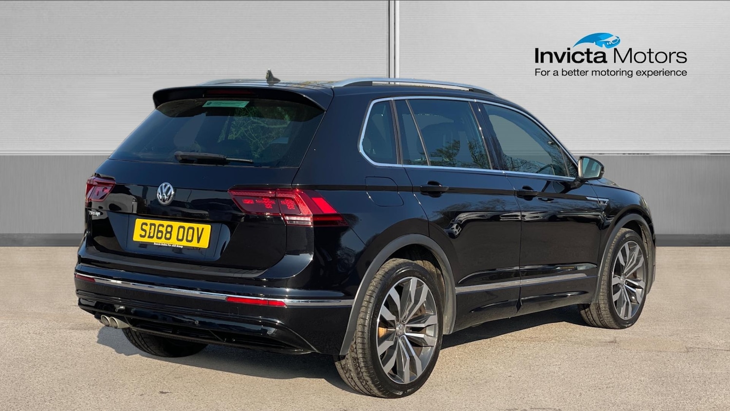 Used Volkswagen Tiguan 2018 for sale - 77968547: Photo 3