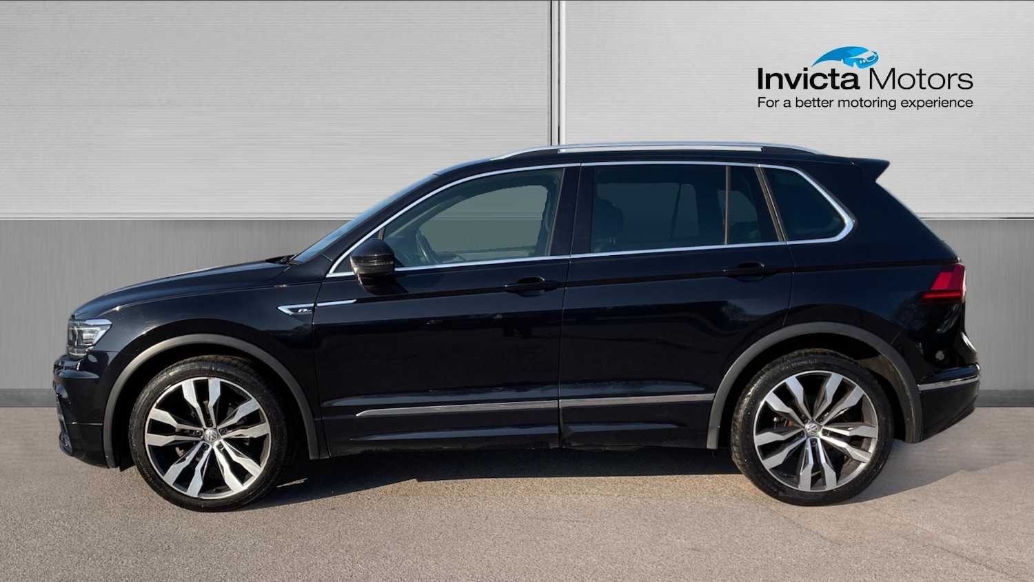 Used Volkswagen Tiguan 2018 for sale - 77968547: Photo 6