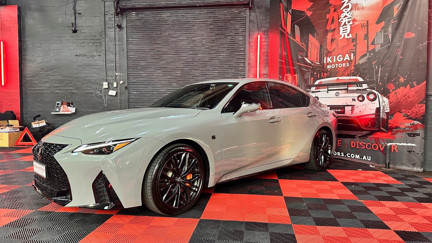 Used Lexus LS 2023 for sale - 76494934: Photo 1