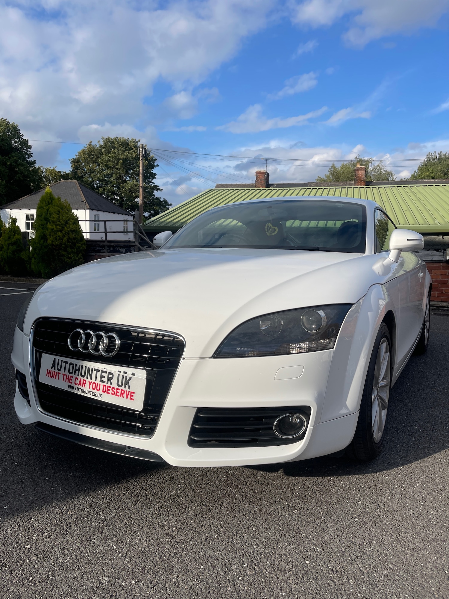 Used Audi TT 2010 for sale - 76492053: Photo 3