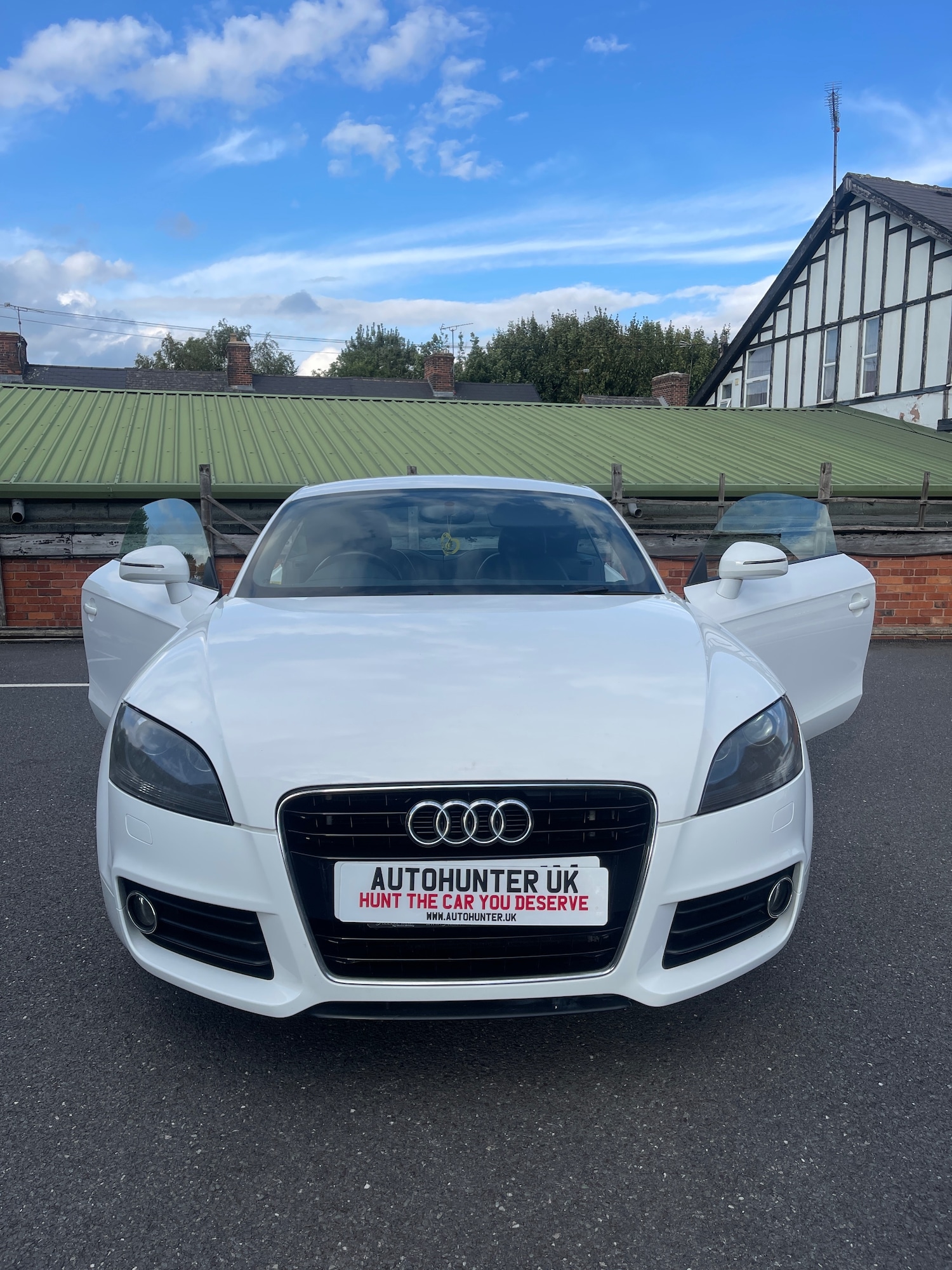 Used Audi TT 2010 for sale - 76492053: Photo 7