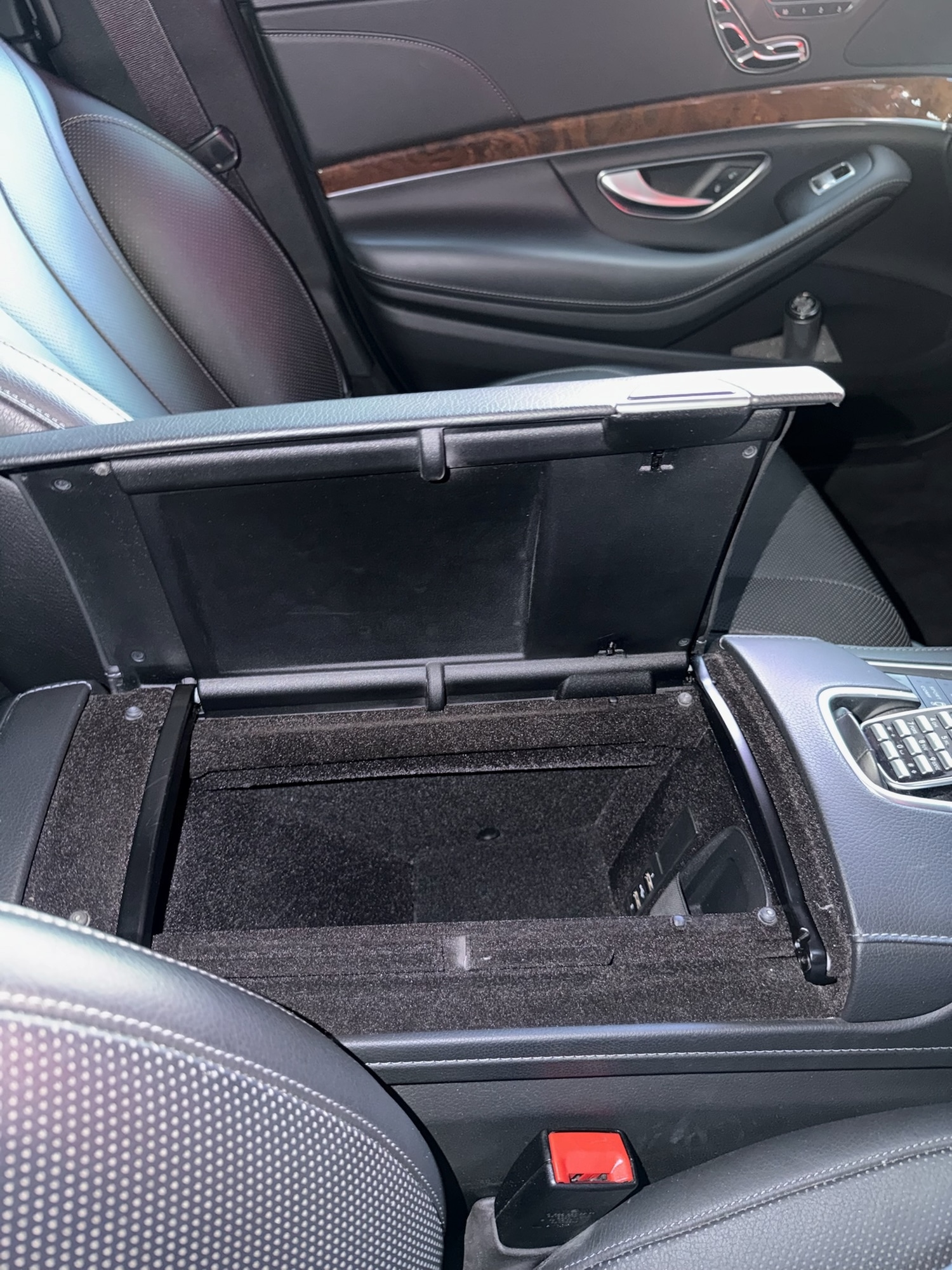 Used Mercedes-Benz S Class 2015 for sale - 76493823: Photo 63