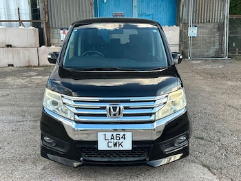Used Honda Stepwagon 2015 for sale - 79601110: Photo