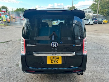 Used Honda Stepwagon 2015 for sale - 79601110: Photo