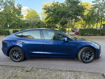 Used Tesla Model 3 2021 for sale - 79292057: Photo