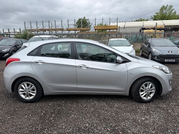 Used Hyundai i30 2015 for sale - 78705411: Photo