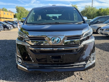 Used Toyota Vellfire 2017 for sale - 78898405: Photo