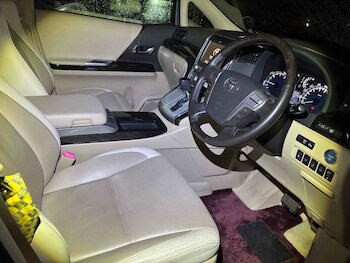 Used Toyota Vellfire 2013 for sale - 78675423: Photo