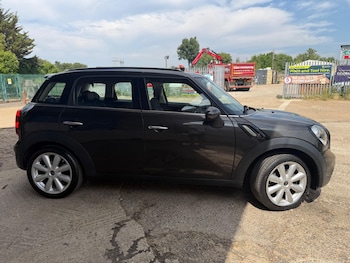 Used MINI Countryman 2015 for sale - 79188525: Photo