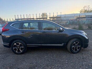 Used Honda CR-V 2019 for sale - 78676742: Photo