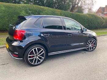 Used Volkswagen Polo 2015 for sale - 78695126: Photo