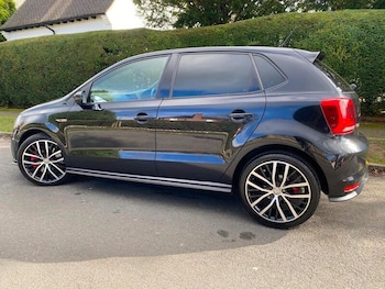 Used Volkswagen Polo 2015 for sale - 78695126: Photo