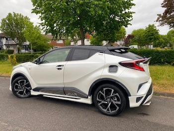 Used Toyota C-HR 2017 for sale - 78771697: Photo