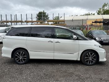 Used Toyota Estima 2013 for sale - 78676737: Photo