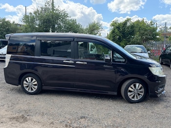 Used Honda Stepwagon 2013 for sale - 78854601: Photo