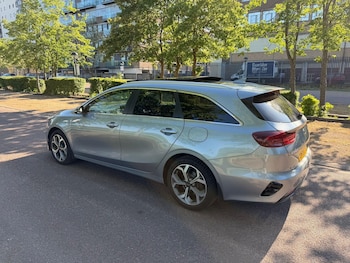 Used Kia Ceed 2019 for sale - 78675517: Photo