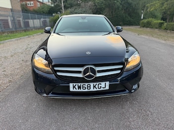 Used Mercedes-Benz C Class 2018 for sale - 79106841: Photo