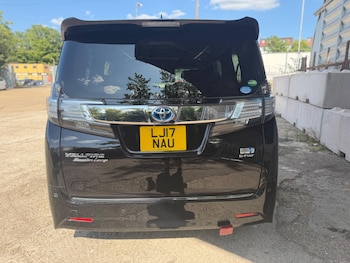 Used Toyota Vellfire 2017 for sale - 79268644: Photo