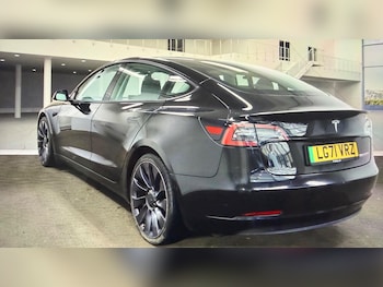 Used Tesla Model 3 2021 for sale - 78676282: Photo