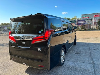 Used Toyota Alphard 2019 for sale - 79479485: Photo