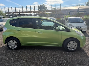 Used Honda Fit 2011 for sale - 78934696: Photo