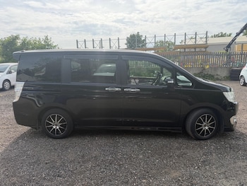 Used Honda Stepwagon 2013 for sale - 78752211: Photo