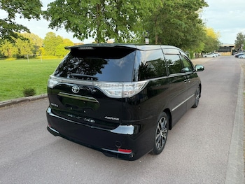 Used Toyota Estima 2015 for sale - 78759560: Photo