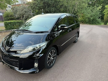 Used Toyota Estima 2015 for sale - 78759560: Photo