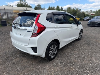 Used Honda Fit 2015 for sale - 79452553: Photo