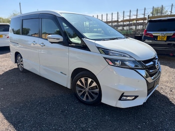 Used Nissan Serena 2017 for sale - 78676514: Photo