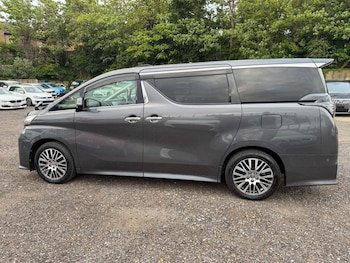 Used Toyota Vellfire 2016 for sale - 78675716: Photo